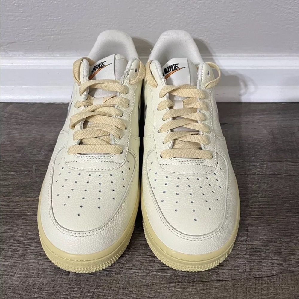Nike Air Force 1 '07 LX Coconut Milk/Light Bone Sneaker Women Size 9 DO9456 100 - Picture 3 of 11